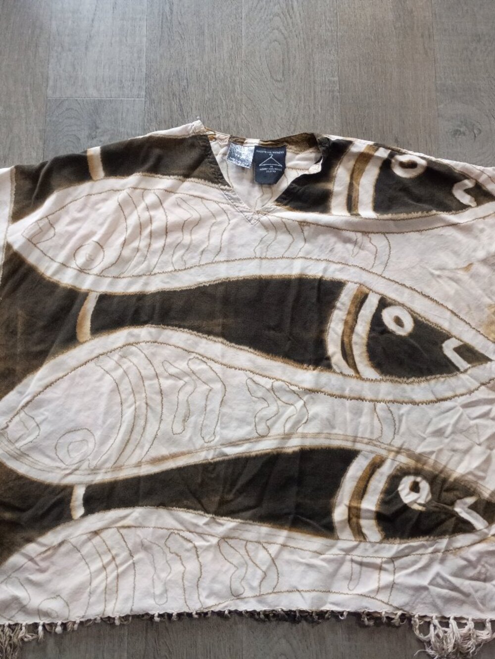 Vintage Anthony Mark Hankins Fish Pattern Poncho Cape